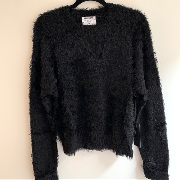 Revolve One Teaspoon Sugarloaf Fuzzy Crop Knit Sweater Black Size S NWT - Picture 7 of 16